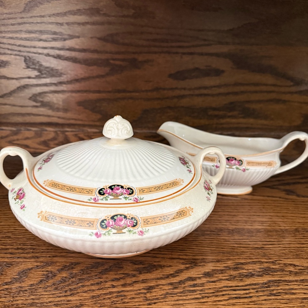 Sebring Ivory Porcelain Covered Serving Dish and Gravy Boat Vintage CIRCA 1925